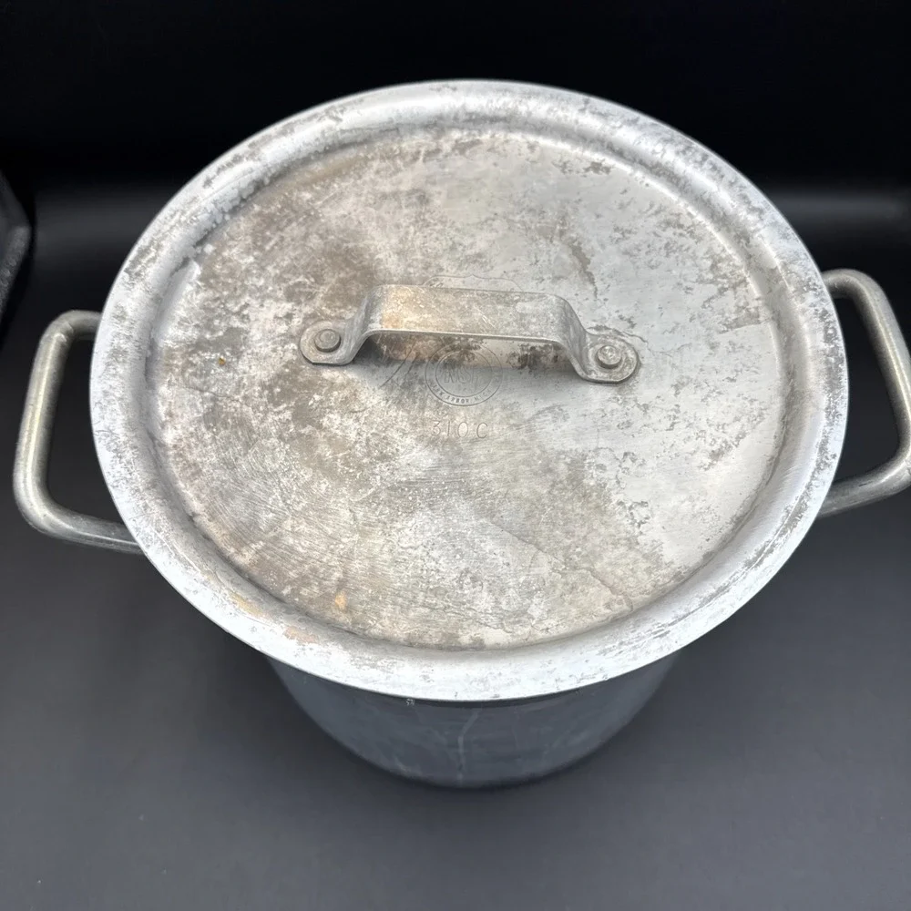 Vintage Used Commercial Aluminum Cookware Toledo Ohio 808 8QT Pot with 310C Lid